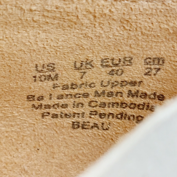 Naturalizer Women's Flats in Light Gray - Picture 10 of 14